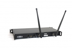 RFIntell QL7R/T1-A 651,800-683,400 МГц 2-канальная радиосистема с 2-мя ручными микрофонами в Иркутской области